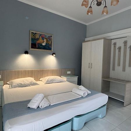 Diaporos Hotel ブアブロウ エクステリア 写真